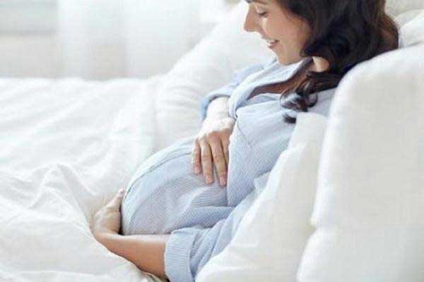 32岁卵巢早衰，赴美试管婴儿一次成功怀孕(图1)
